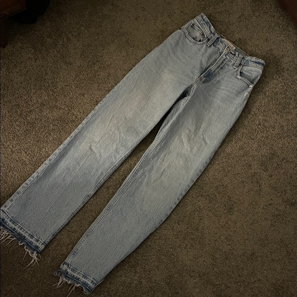 Abercrombie & Fitch 90s Straight ultra high rise 24 00R curve love Jeans